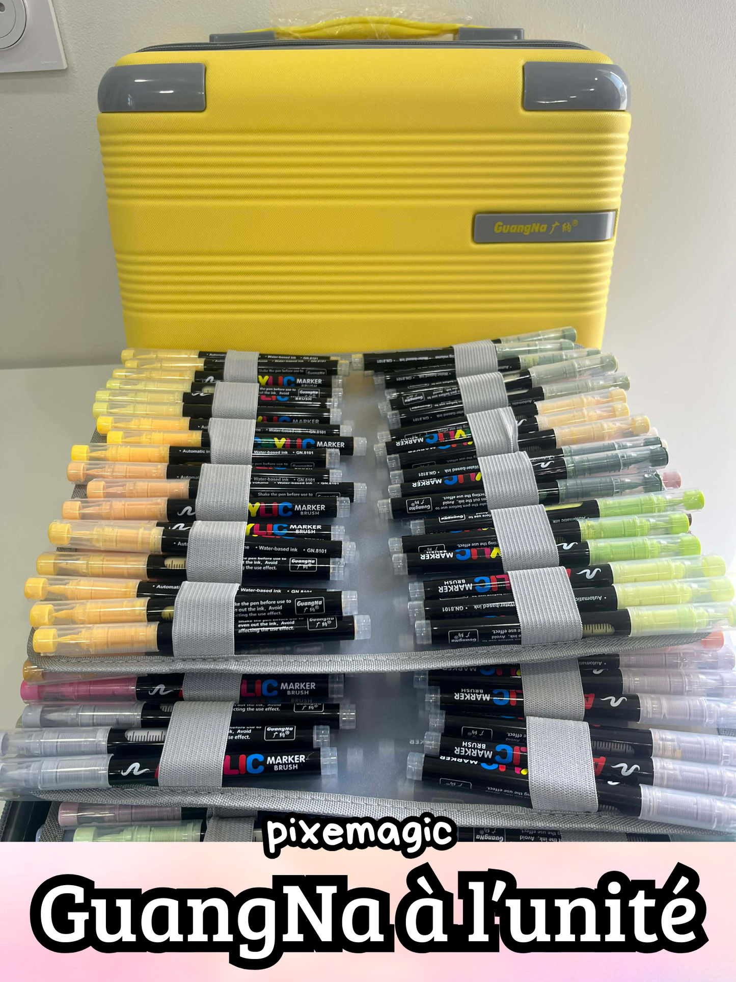 Feutre acrylique brush marker à l'unité (800/898)